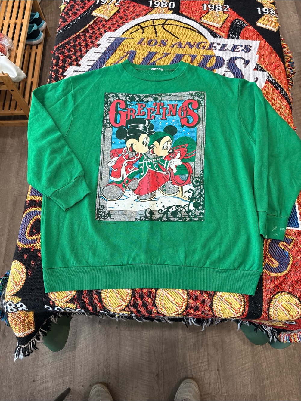 Vintage Walt Disney Mickey Mouse holiday crewneck sweater